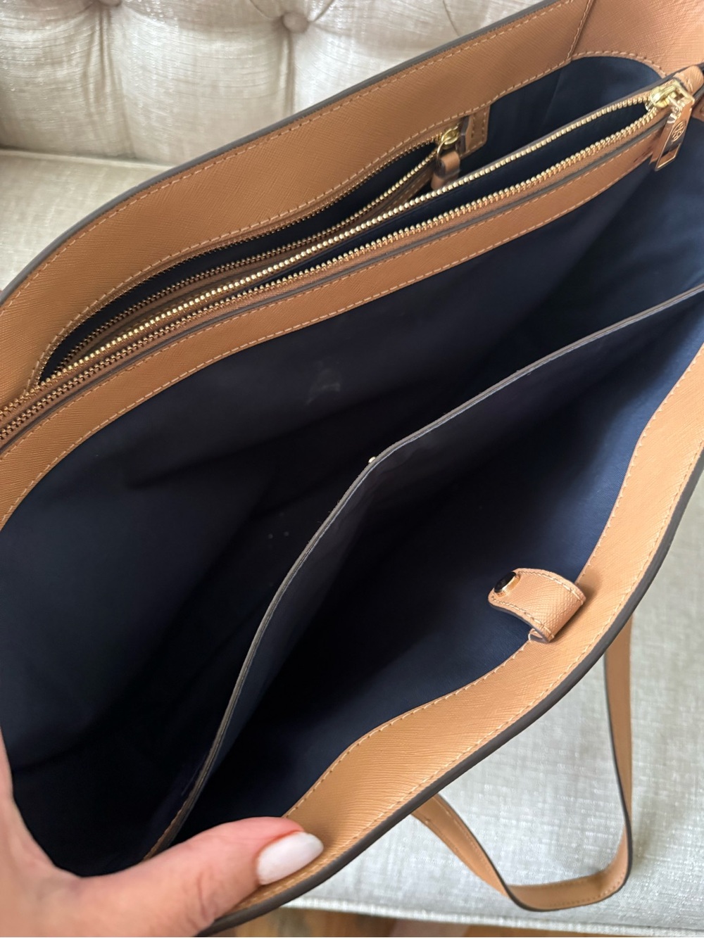 Tory Burch Caramel Tan Leather Tote - Picture 7 of 15